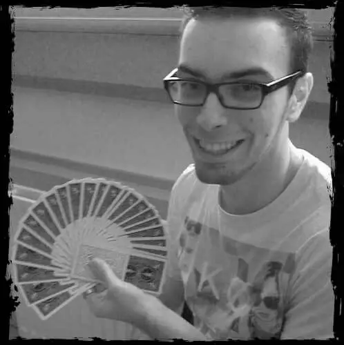 Sébastien souriant